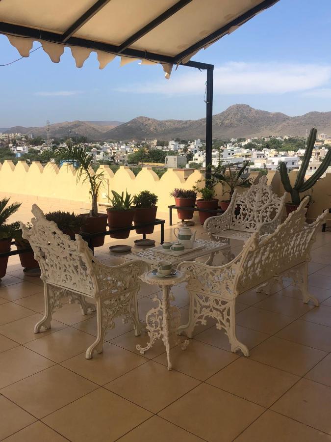 Jai Villa Homestay Udaipur Eksteriør bilde