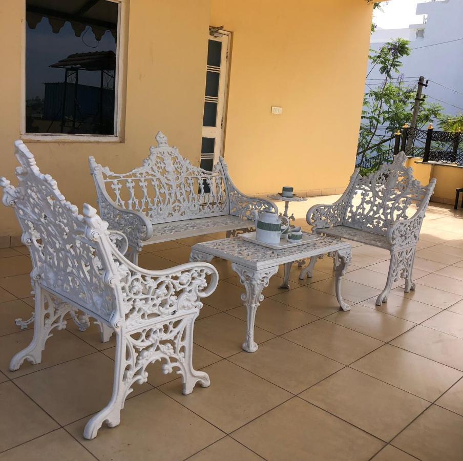 Jai Villa Homestay Udaipur Eksteriør bilde