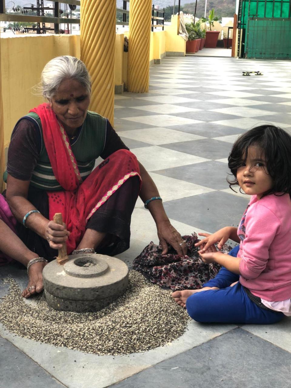 Jai Villa Homestay Udaipur Eksteriør bilde